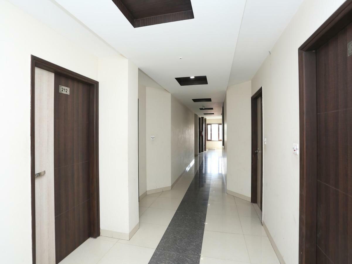 Bilberry Hotel Rewari Ngoại thất bức ảnh