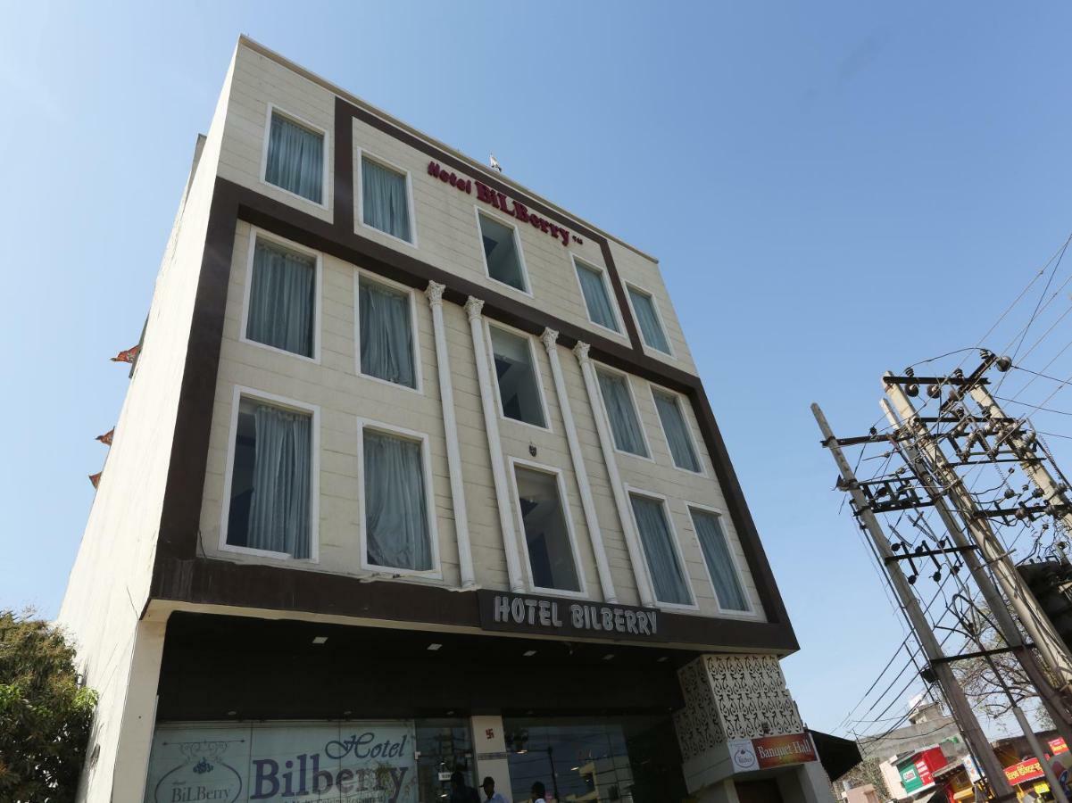 Bilberry Hotel Rewari Ngoại thất bức ảnh
