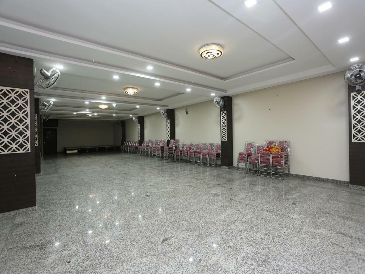 Bilberry Hotel Rewari Ngoại thất bức ảnh