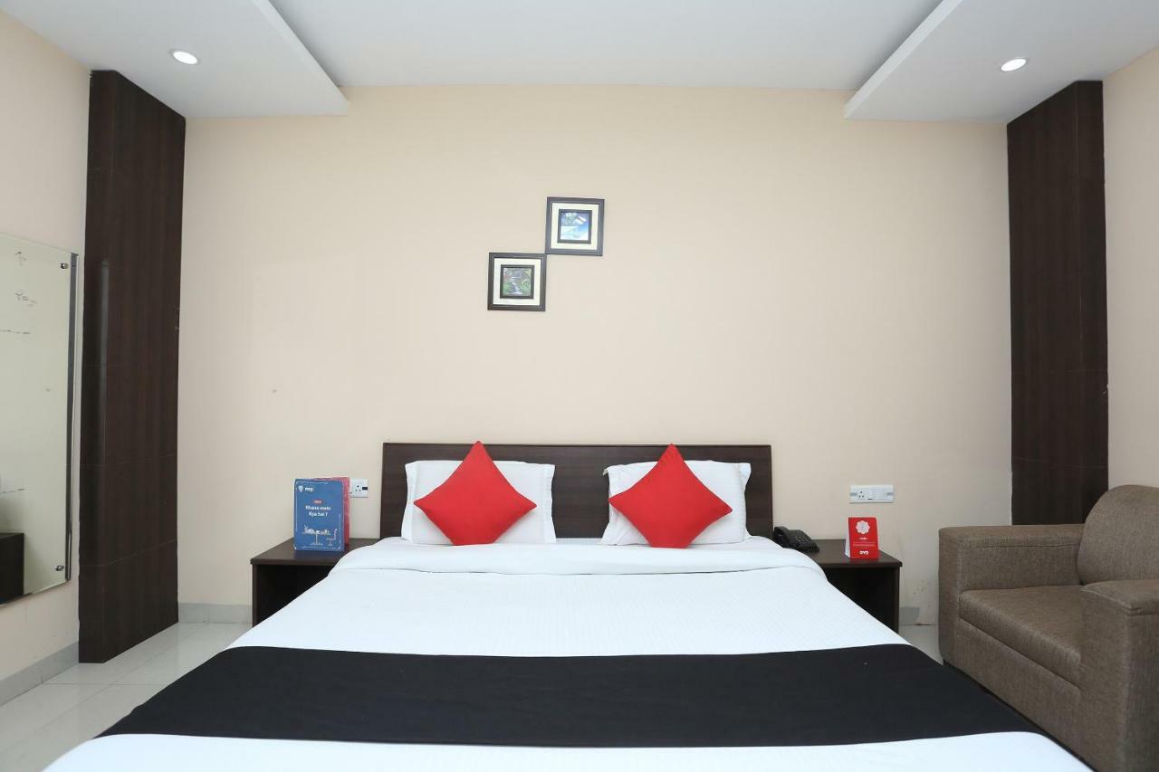 Bilberry Hotel Rewari Ngoại thất bức ảnh