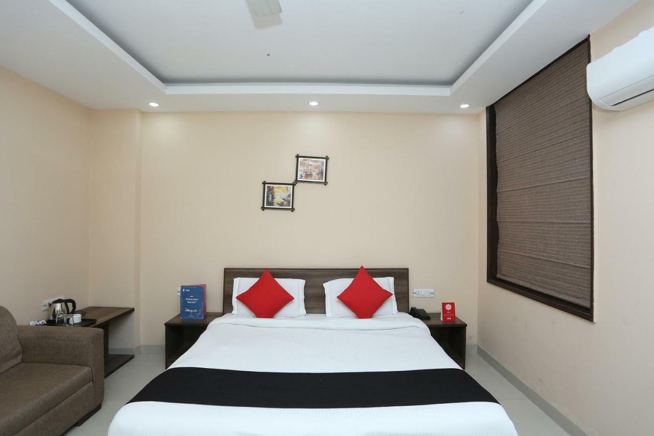 Bilberry Hotel Rewari Ngoại thất bức ảnh